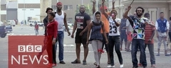 South Africa: Xenophobic violence against foreigners spreads - BBC News
